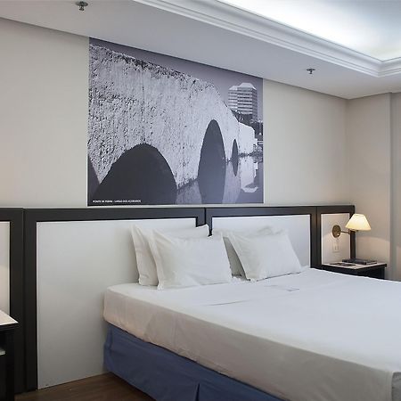 Master Grande Hotel - Proximo Ao Palacio Do Governo ปอร์โตอัลเลเกร ภายนอก รูปภาพ