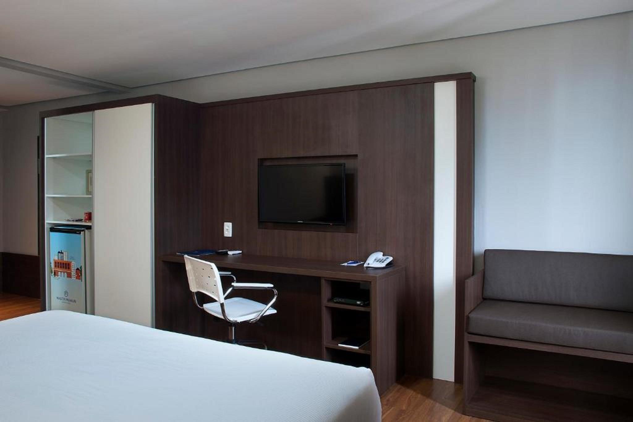 Master Grande Hotel - Proximo Ao Palacio Do Governo ปอร์โตอัลเลเกร ภายนอก รูปภาพ