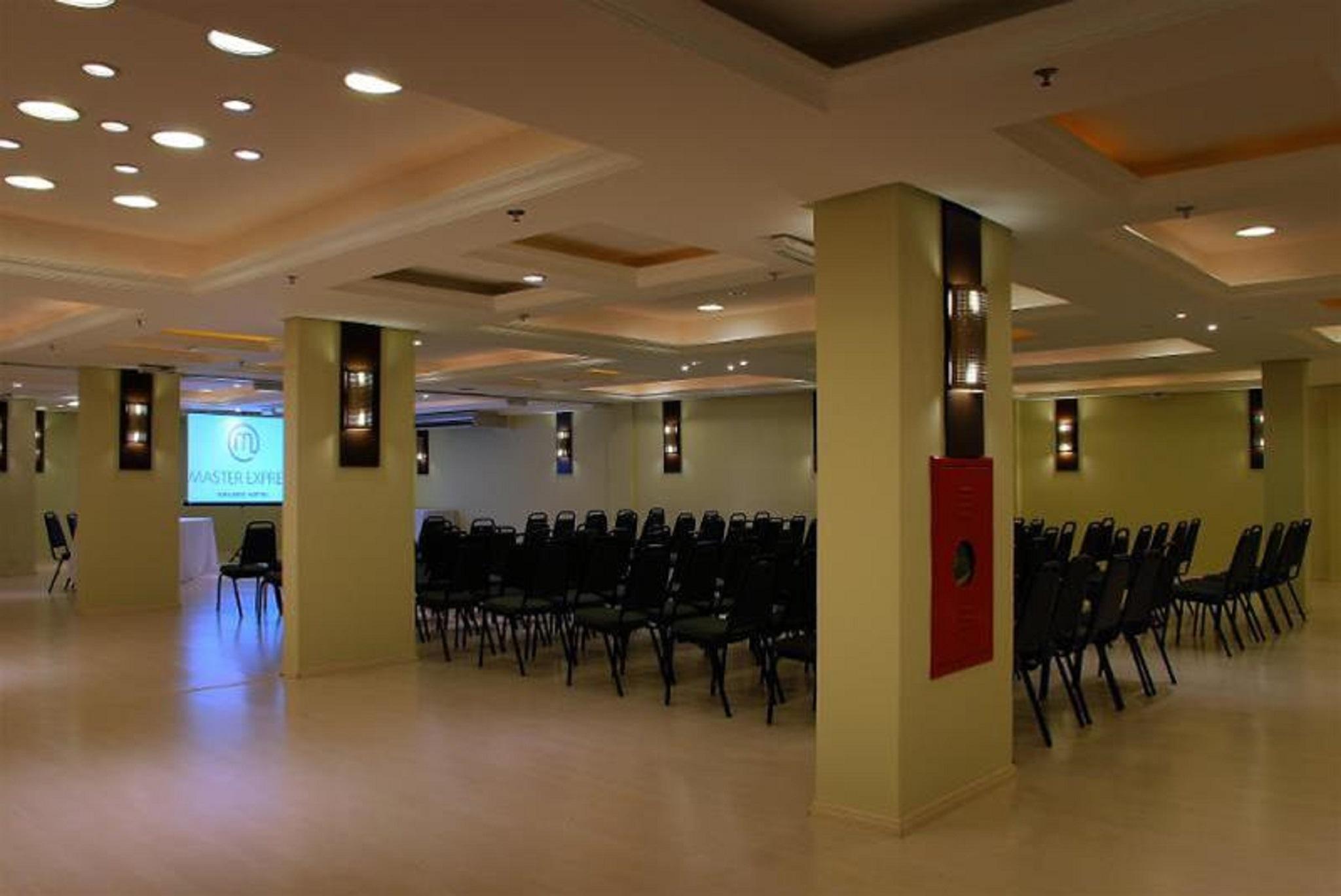 Master Grande Hotel - Proximo Ao Palacio Do Governo ปอร์โตอัลเลเกร ภายนอก รูปภาพ
