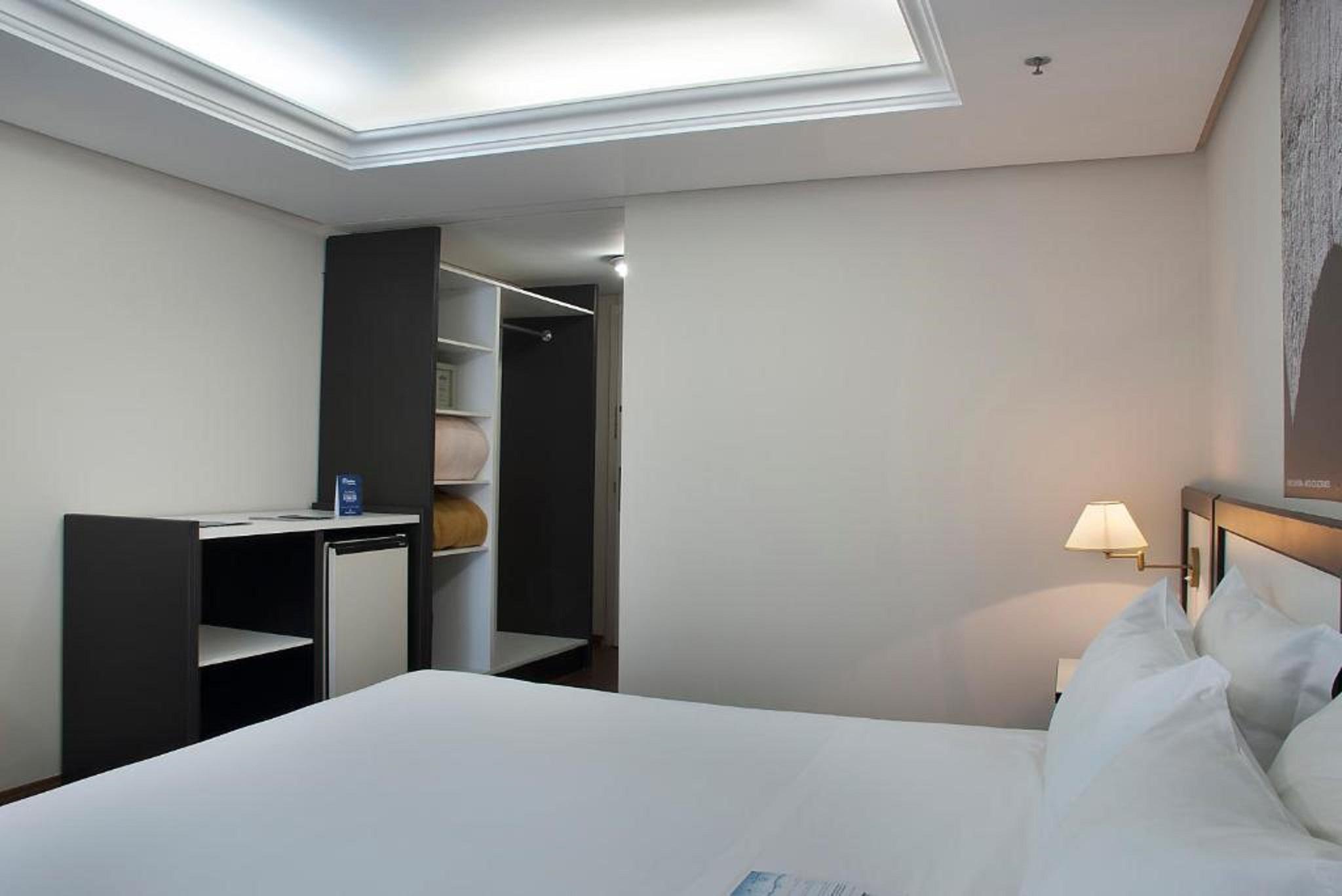 Master Grande Hotel - Proximo Ao Palacio Do Governo ปอร์โตอัลเลเกร ภายนอก รูปภาพ